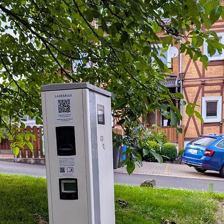 Moderne Ferienwohnungen Am Kurpark - Zentral, Ruhig & Nah Am Edersee バート・ヴィルドゥンゲン エクステリア 写真