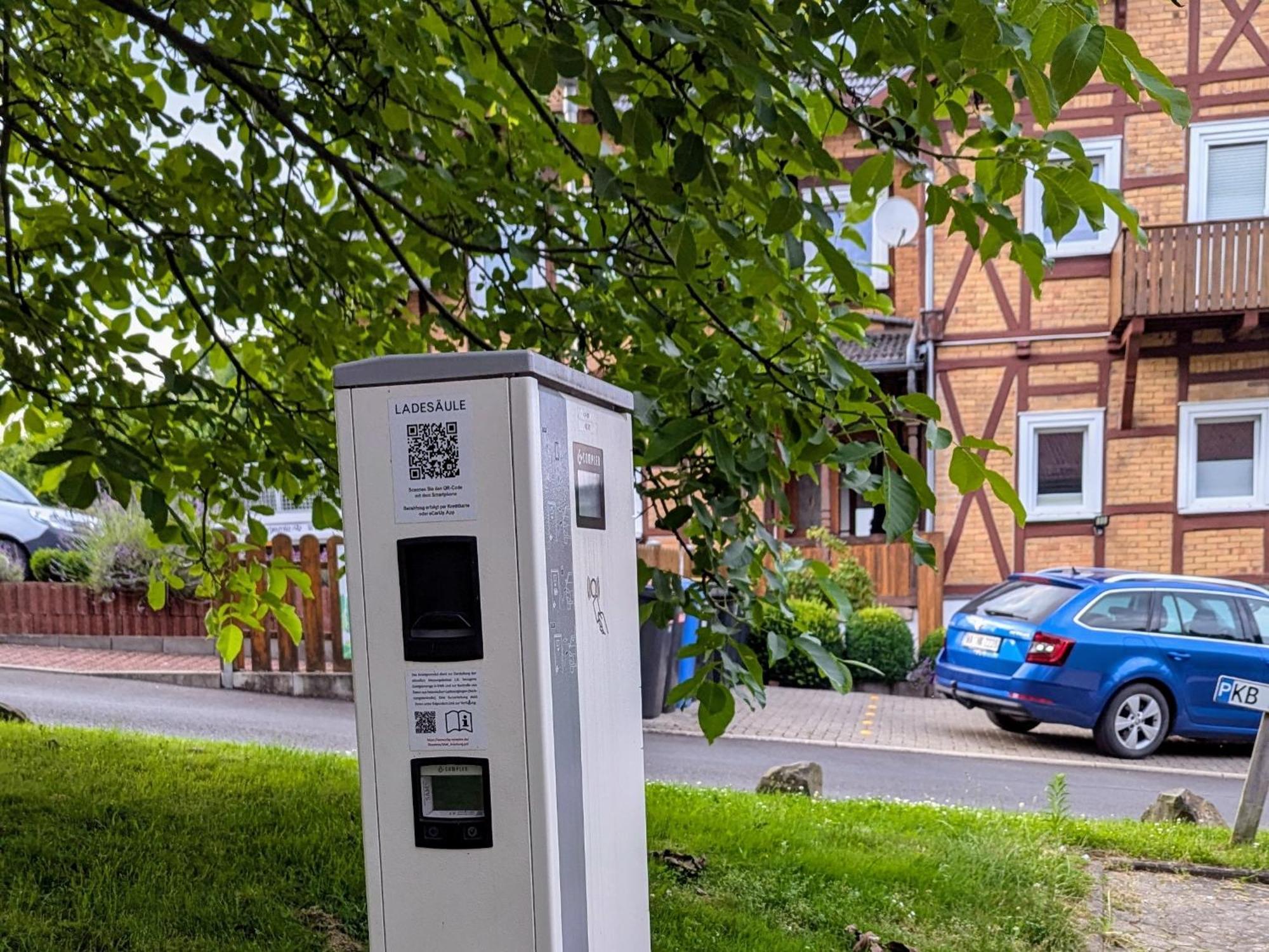 Moderne Ferienwohnungen Am Kurpark - Zentral, Ruhig & Nah Am Edersee バート・ヴィルドゥンゲン エクステリア 写真